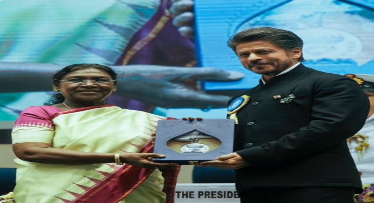 Shah Rukh Khan Wins National Film Award