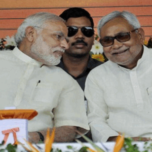 बिहार में 10 हज़ार के नोट पर वोट की राजनीति?