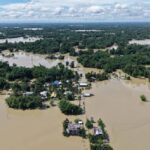 Assam Flood: असम में बाढ़ से 24 घंटे में 21 लोगों की मौत, सिर्फ 1 जिला में करीब 88,000 लोग प्रभावित