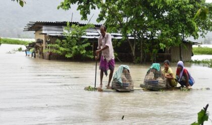 Assam Flood: असम में बाढ़ से 87 लोगों की मौत, 3 लाख से अधिक लोग प्रभावित; IMD की चेतावनी क्या है?