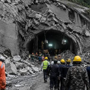 Sikkim Tunnel Collapse: सिक्किम में सुरंग ढहने से 10 लोगों की मौत, कई लोग फंसे; बचाव जारी