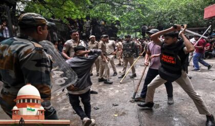 दिल्ली पुलिस की कार्रवाई पर सुप्रीम कोर्ट ने क्या कहा? CJP ने दायर की थी याचिका