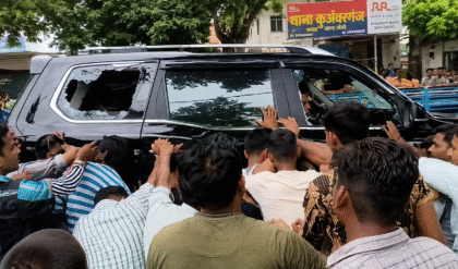 कार टकराने के बाद डॉक्टर से मारपीट